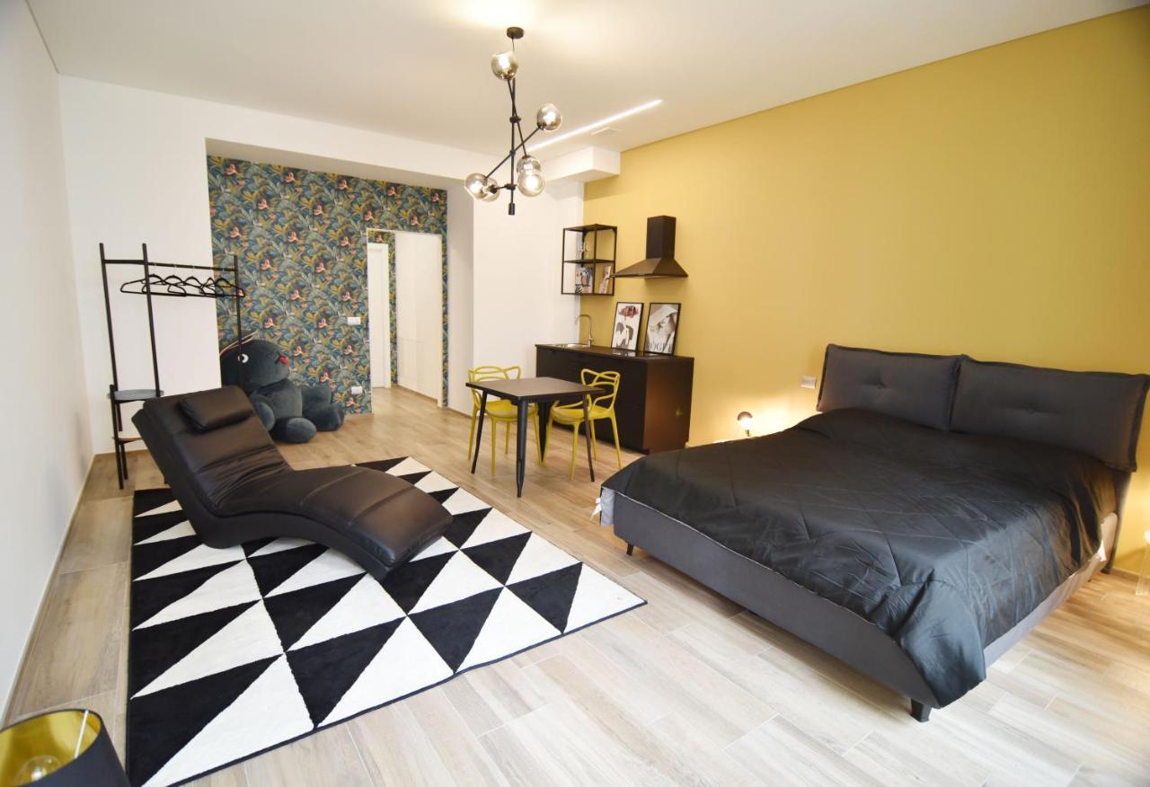 Roma 141 Apartment Fossano Ngoại thất bức ảnh