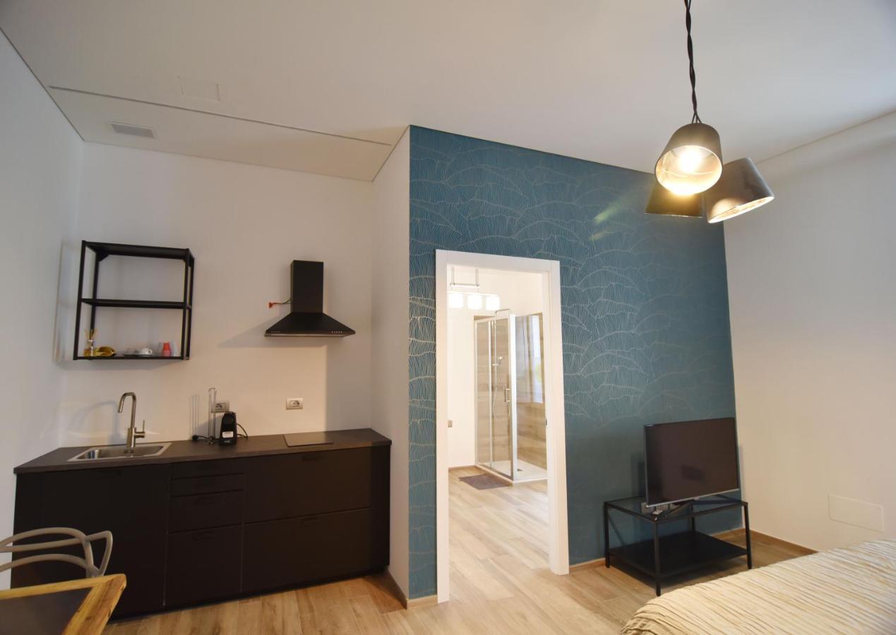 Roma 141 Apartment Fossano Ngoại thất bức ảnh